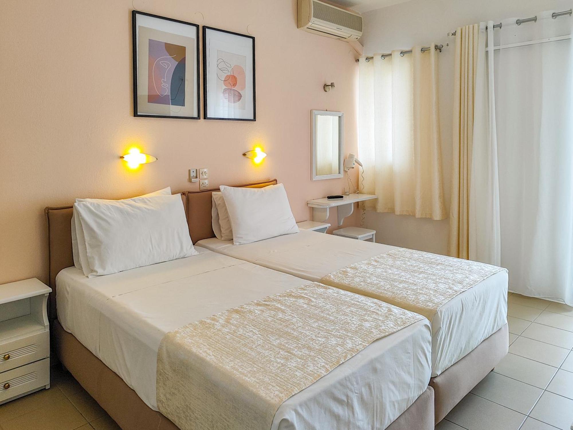 Al Mar Hotel Skiathos Town Bagian luar foto